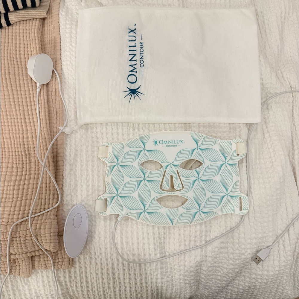 Omnilux Contour Face Mask